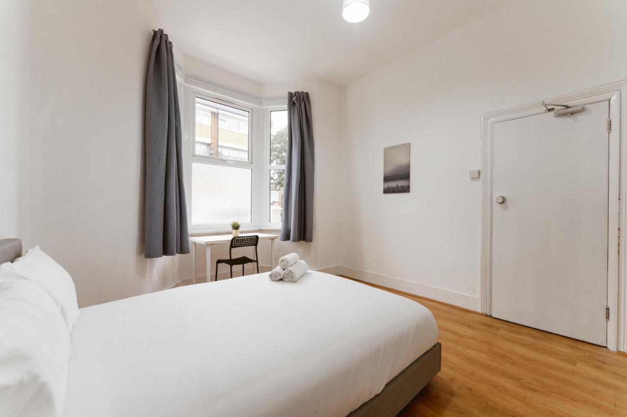 Great Rooms In Plaistow Лондон Экстерьер фото
