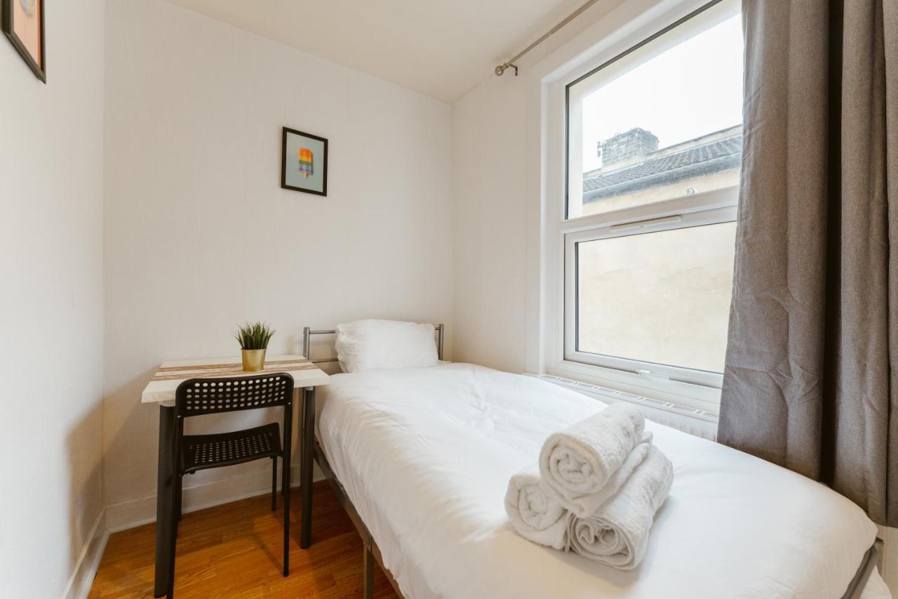 Great Rooms In Plaistow Лондон Экстерьер фото