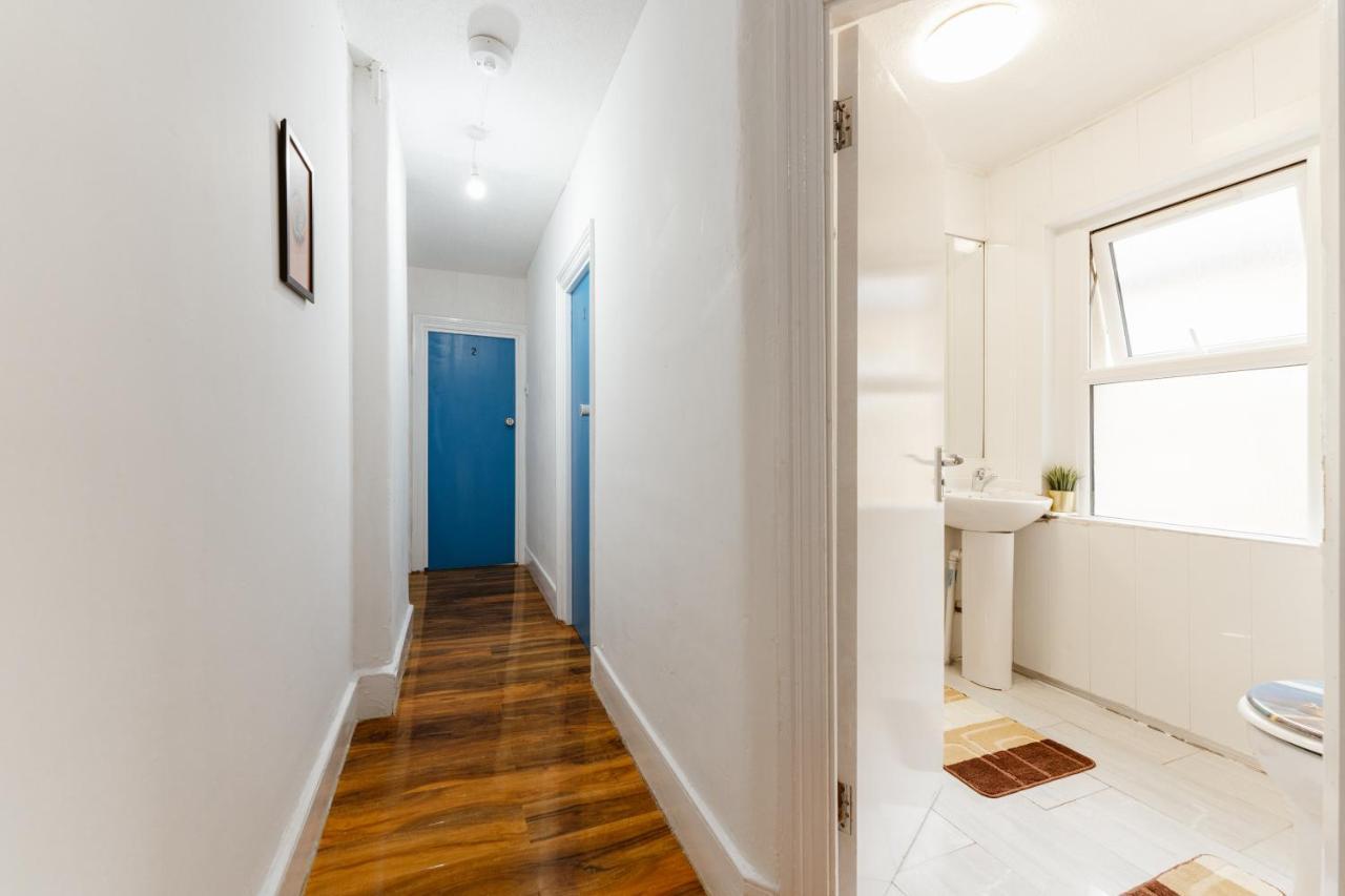 Great Rooms In Plaistow Лондон Экстерьер фото